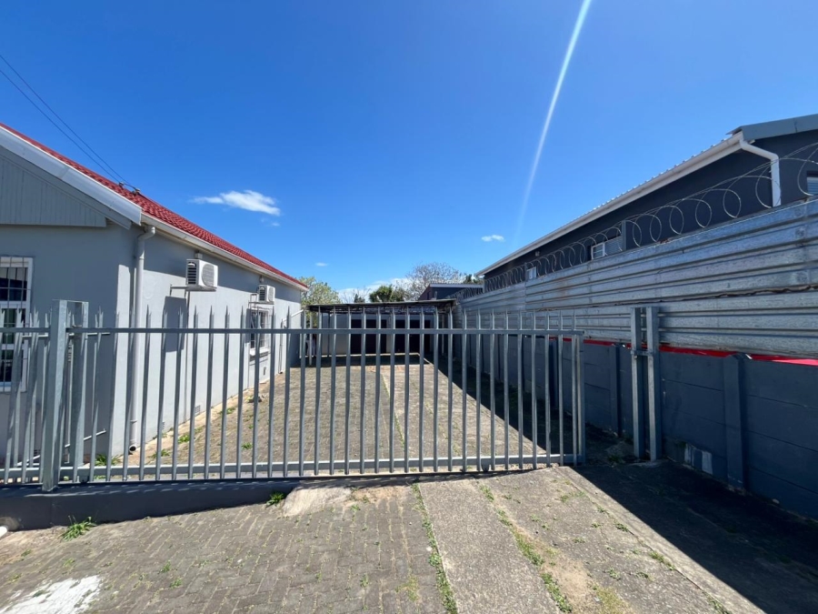 Commercial Property for Sale in Berea Eastern Cape